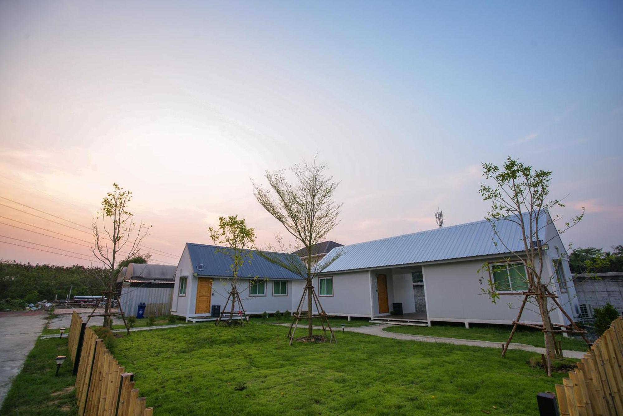 Barn Sampran Resort บ้านสามพรานรีสอร์ท Nakhon Pathom Luaran gambar