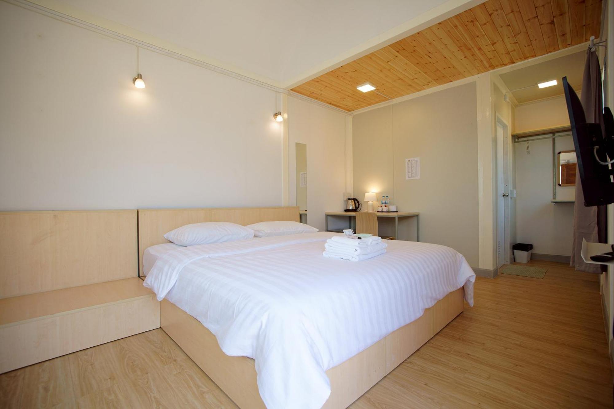 Barn Sampran Resort บ้านสามพรานรีสอร์ท Nakhon Pathom Luaran gambar